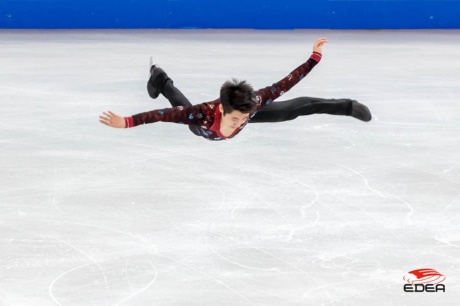 Ice Gallery Skates U.S.